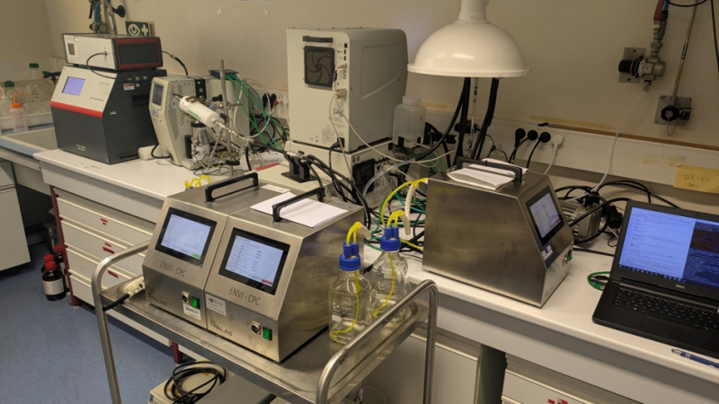 Banc d’étalonnage des instruments de mesure des particules ultra fines (PUF) utilisés par les AASQA (source : LNE)
